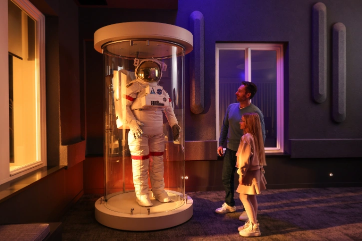 Horizonti kosmonautike: skafander