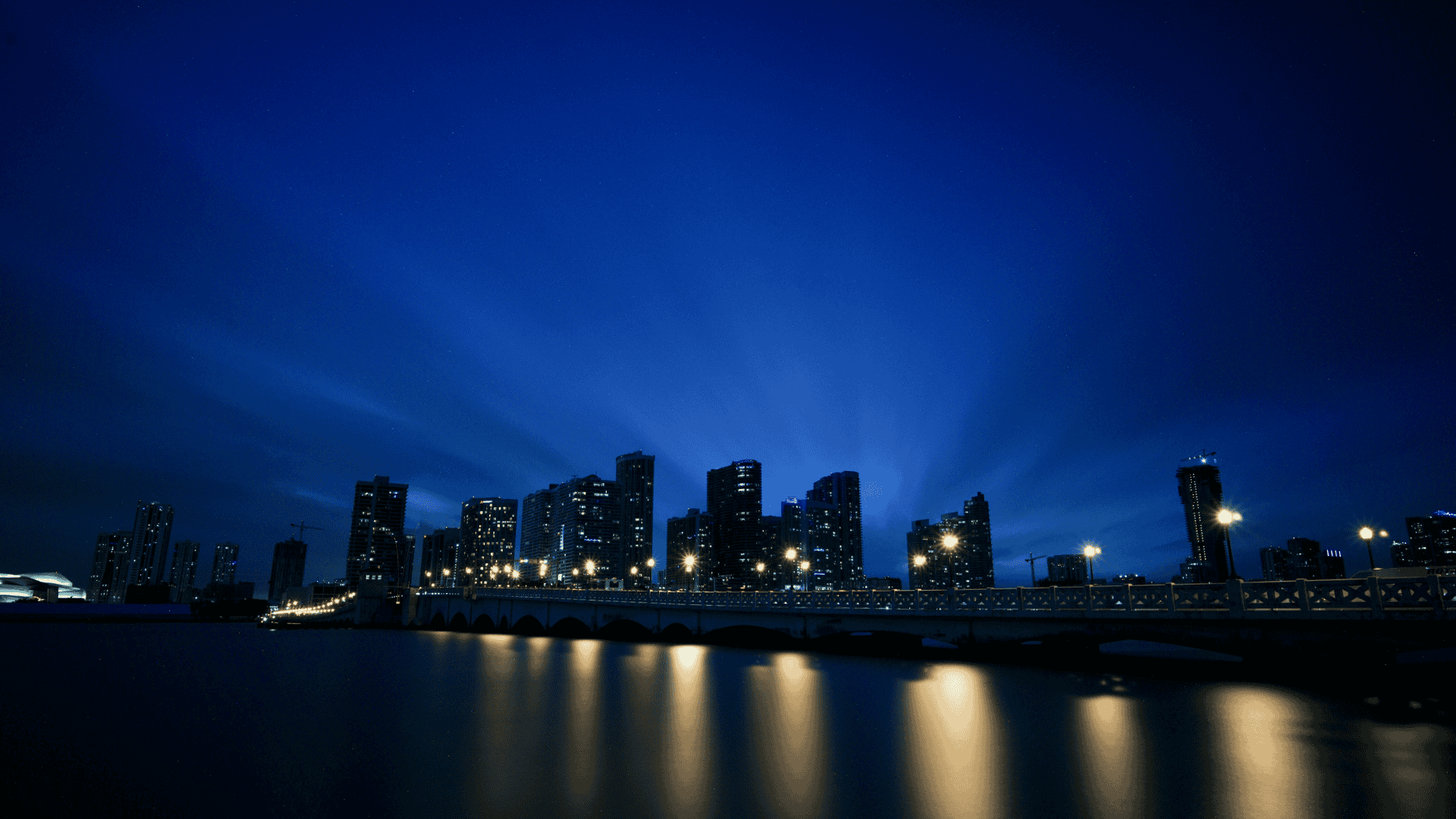 Svetlost-koja-skriva